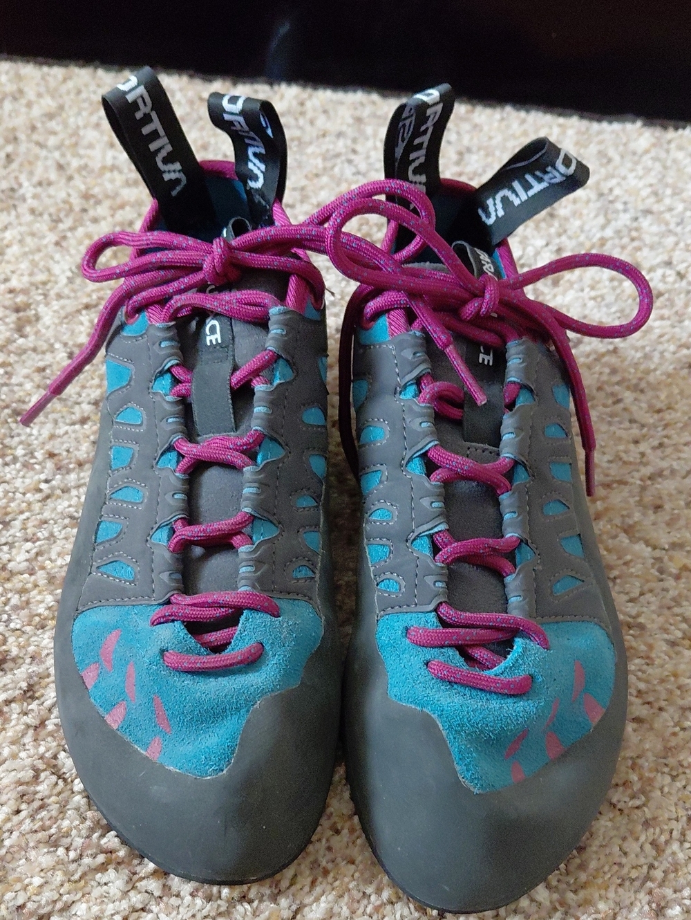 La Sportiva Women's Gray Teal Climbing Sneakers with Pink Laces